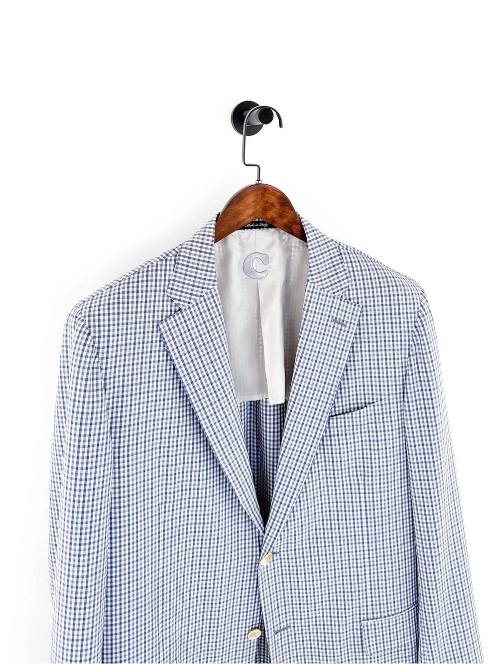 Caruso sharp blue
